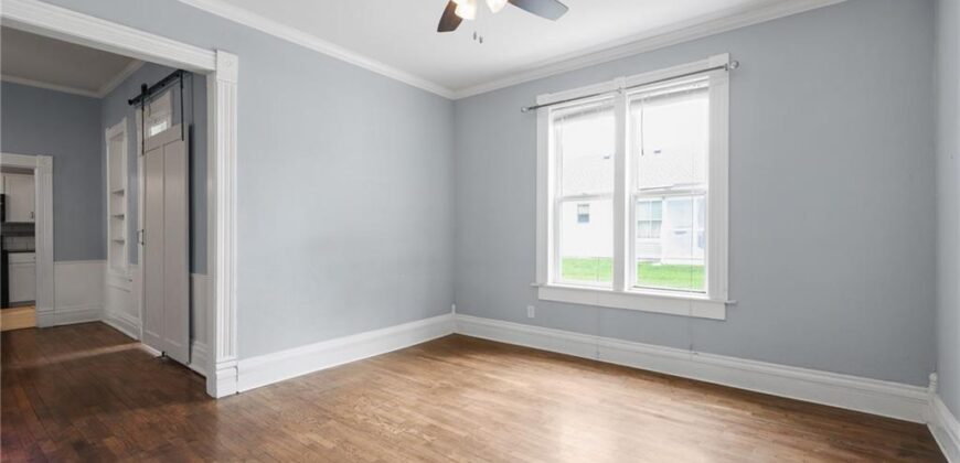 330 E Main Street, Smithville, MO 64089