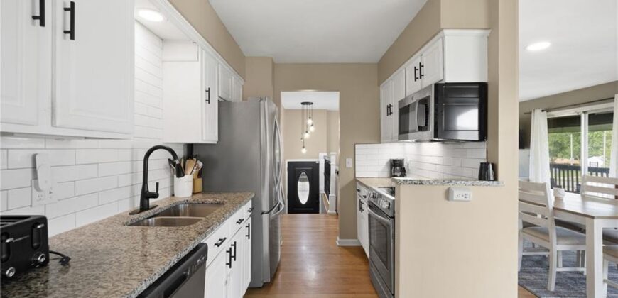 309 NE 88th Terrace, Kansas City, MO 64155