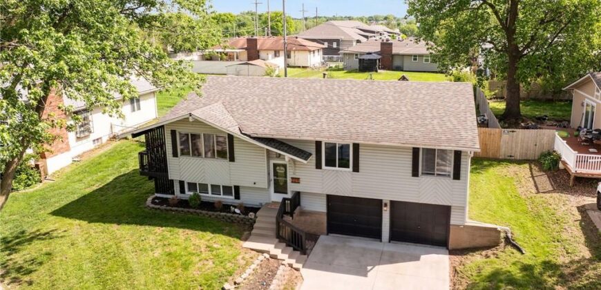 309 NE 88th Terrace, Kansas City, MO 64155