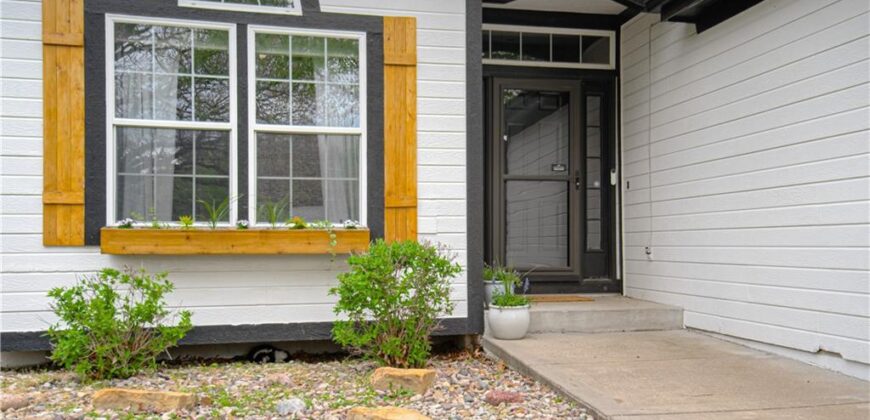 16023 Jesse James Road, Kearney, MO 64060