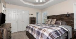 301 Porter Drive, Smithville, MO 64089