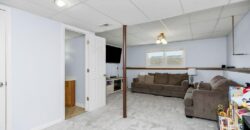 301 Porter Drive, Smithville, MO 64089
