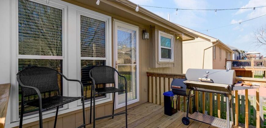 301 Porter Drive, Smithville, MO 64089