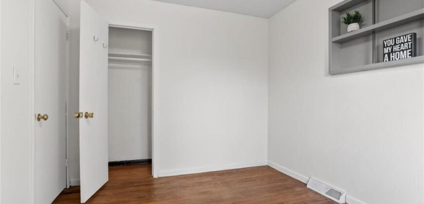 3701 N Cypress Avenue, Kansas City, MO 64117