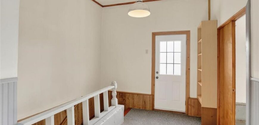 3701 N Cypress Avenue, Kansas City, MO 64117