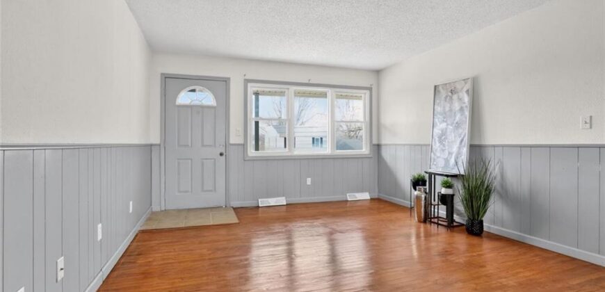 3701 N Cypress Avenue, Kansas City, MO 64117