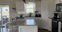 1206 Viola Street, Smithville, MO 64089