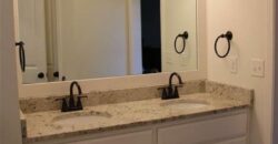 1206 Viola Street, Smithville, MO 64089