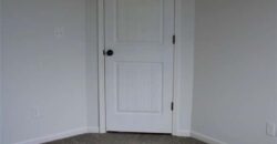 1206 Viola Street, Smithville, MO 64089