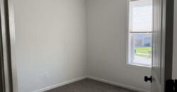 1206 Viola Street, Smithville, MO 64089