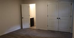 1206 Viola Street, Smithville, MO 64089