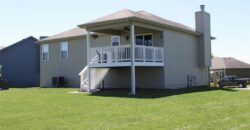 1206 Viola Street, Smithville, MO 64089