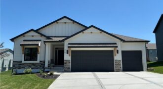 2147 Little Creek Court, Liberty, MO 64068