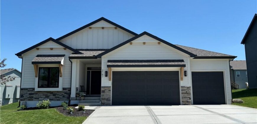 2147 Little Creek Court, Liberty, MO 64068