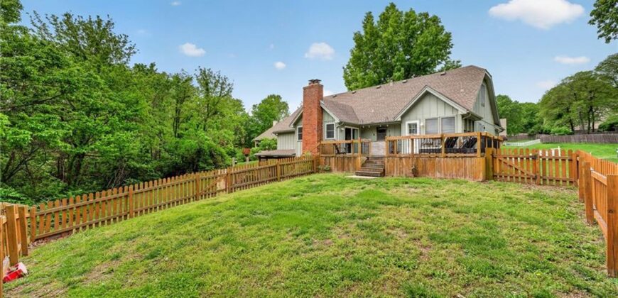 6505 N Wabash Avenue, Gladstone, MO 64118