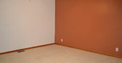 307 E 22nd Street, Kearney, MO 64060