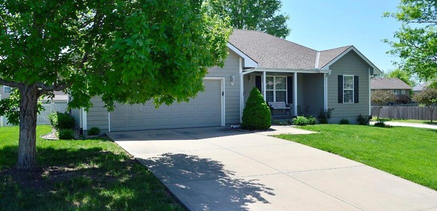 307 E 22nd Street, Kearney, MO 64060