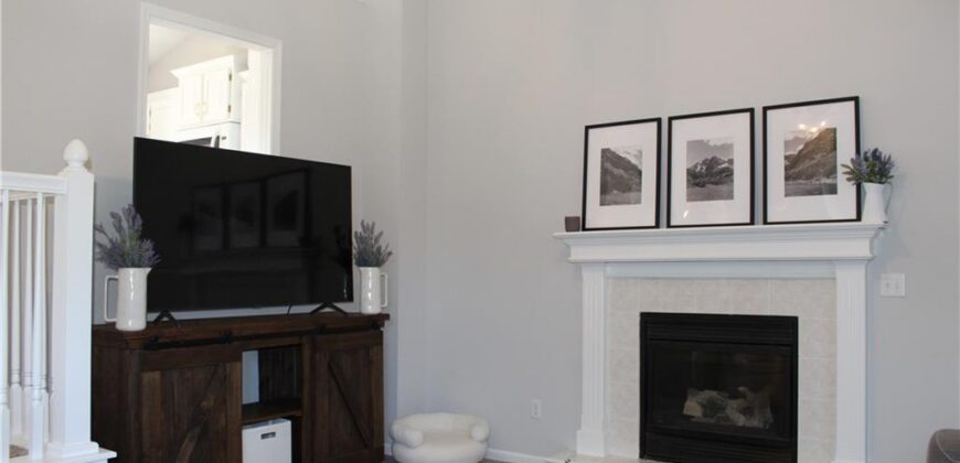 11428 N Farley Avenue, Kansas City, MO 64157