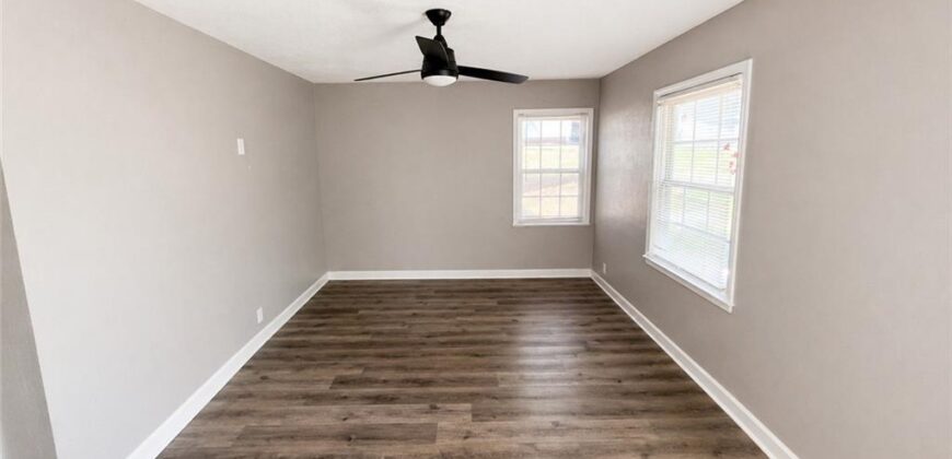 3203 NE 56 Th Street, Kansas City, MO 64119