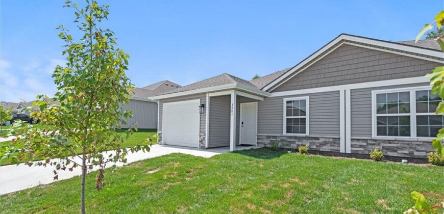 3820 NW 93rd Street, Kansas City, MO 64154