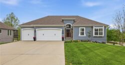 10512 N Euclid Avenue, Kansas City, MO 64155