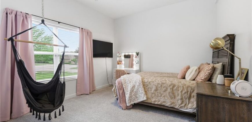 10512 N Euclid Avenue, Kansas City, MO 64155