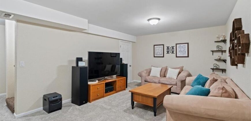 8234 NE 97th Terrace, Kansas City, MO 64157