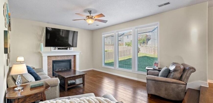 8234 NE 97th Terrace, Kansas City, MO 64157