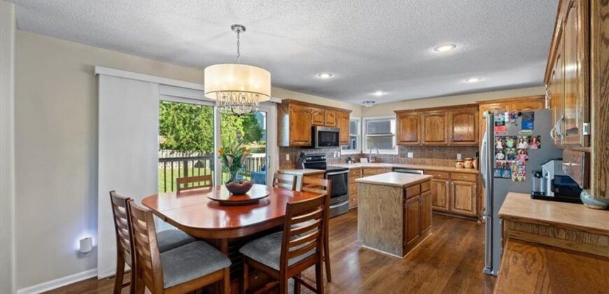 8234 NE 97th Terrace, Kansas City, MO 64157