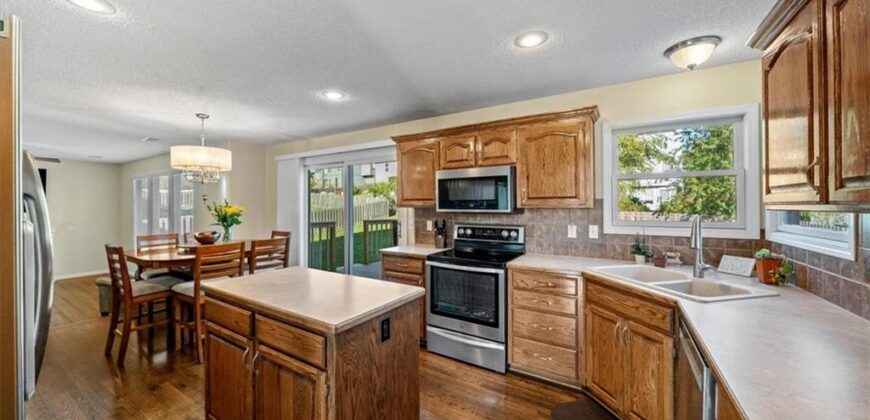 8234 NE 97th Terrace, Kansas City, MO 64157