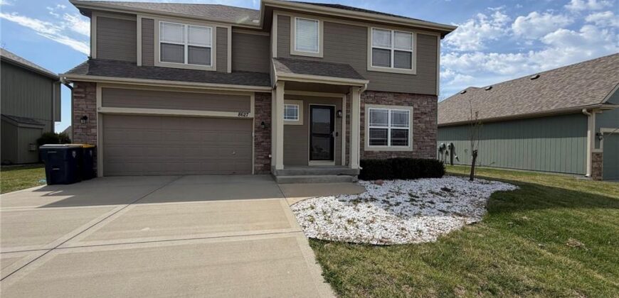 8627 NE 101st Street, Kansas City, MO 64157