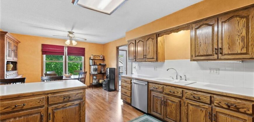 7912 N Olive Street, Kansas City, MO 64118