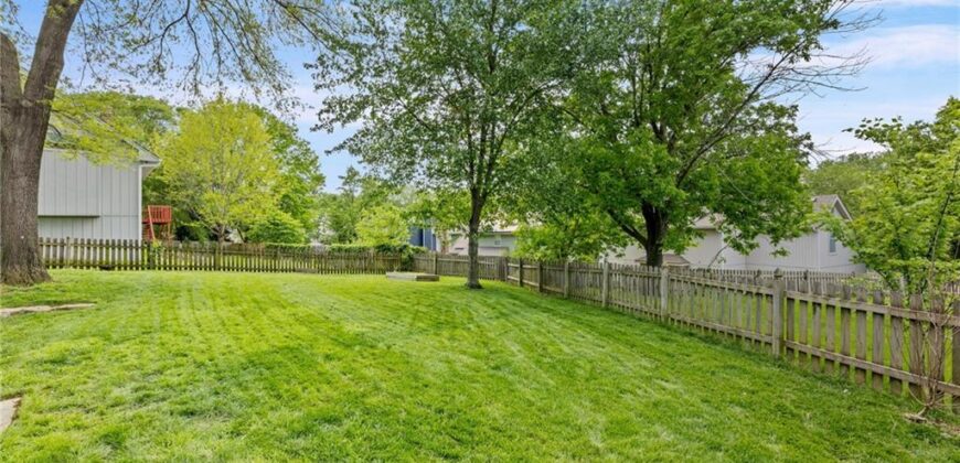 7912 N Olive Street, Kansas City, MO 64118