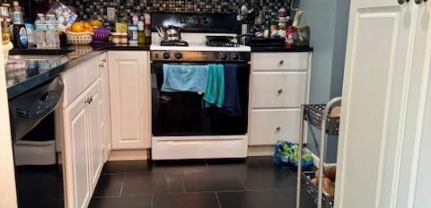 7310 NW 76th Terrace, Kansas City, MO 64152