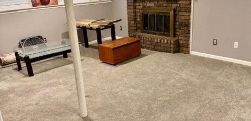 7310 NW 76th Terrace, Kansas City, MO 64152