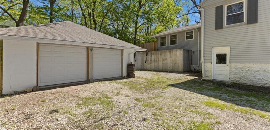 4135 NE Kelsey Road, Kansas City, MO 64116