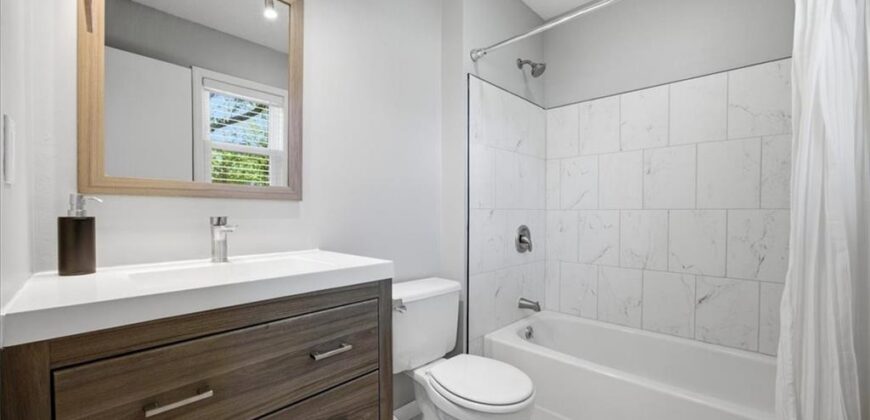 6816 Jason Smith Court, Gladstone, MO 64118