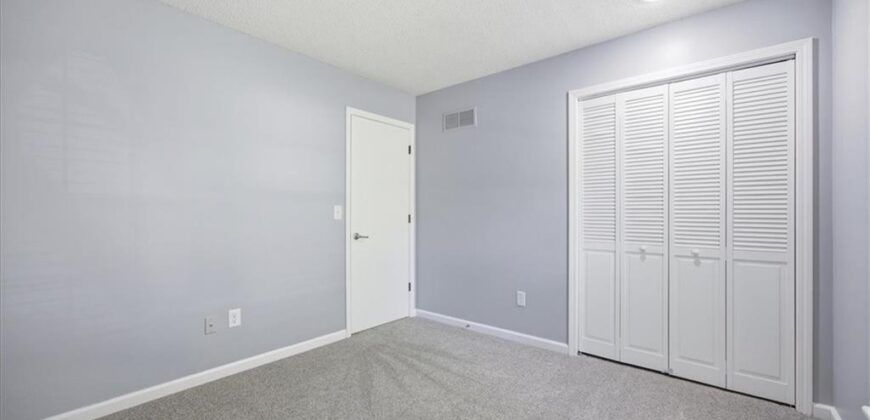 6816 Jason Smith Court, Gladstone, MO 64118