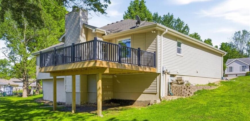 6816 Jason Smith Court, Gladstone, MO 64118