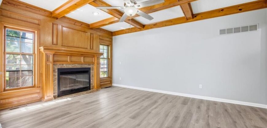 6816 Jason Smith Court, Gladstone, MO 64118