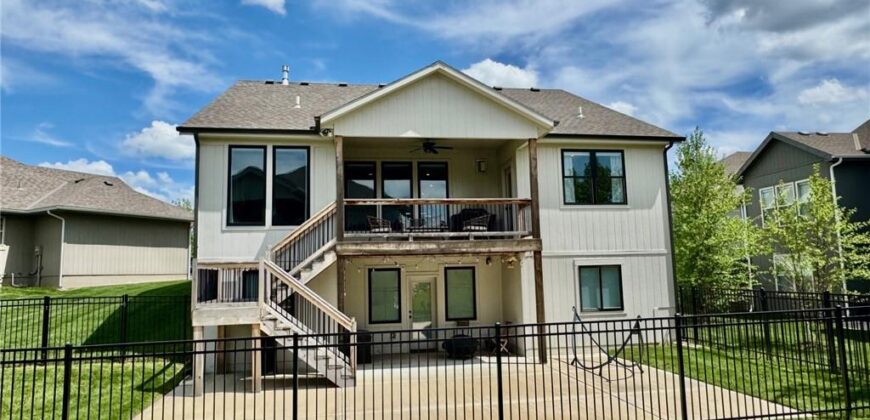 4910 NW Ridgewood Court, Riverside, MO 64150