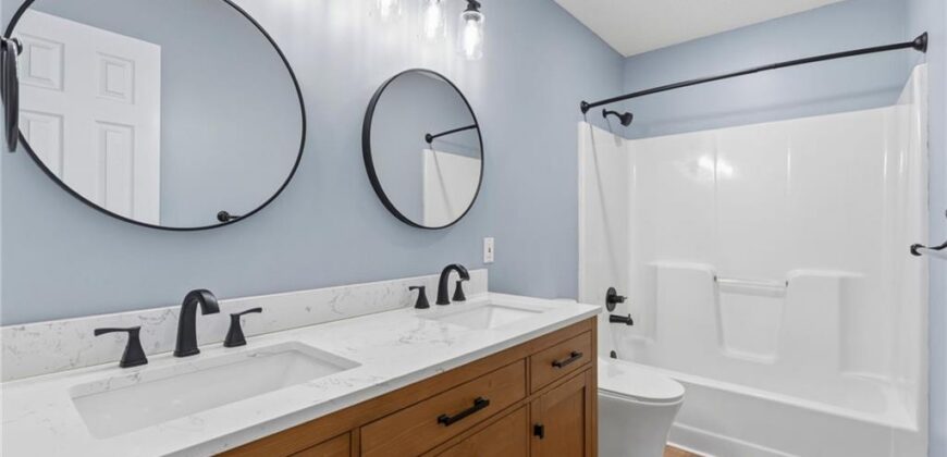 7511 N Palmer Avenue, Kansas City, MO 64158
