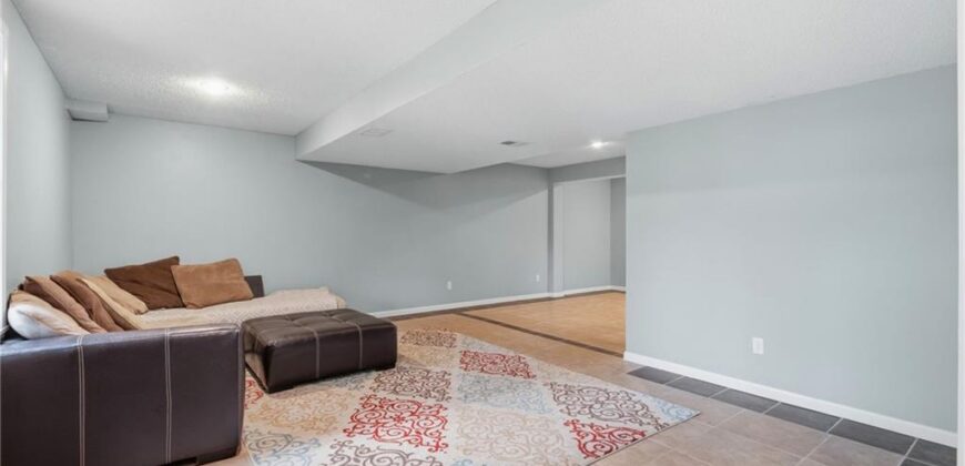 7511 N Palmer Avenue, Kansas City, MO 64158