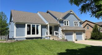 7408 N Sycamore Avenue, Kansas City, MO 64158