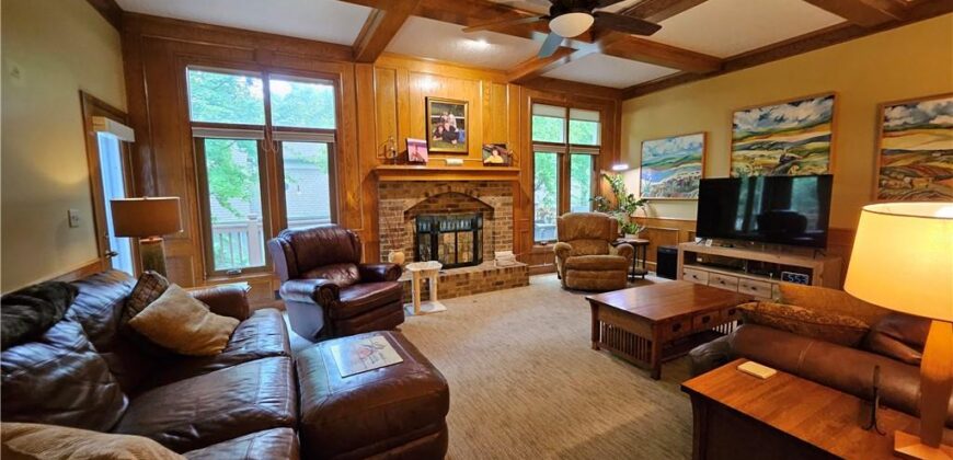 1509 Wynbrick Drive, Liberty, MO 64068