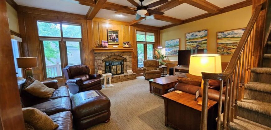 1509 Wynbrick Drive, Liberty, MO 64068