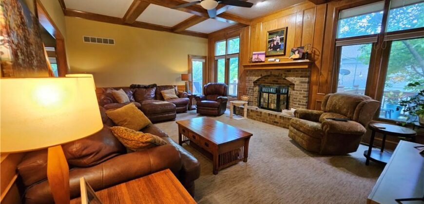 1509 Wynbrick Drive, Liberty, MO 64068