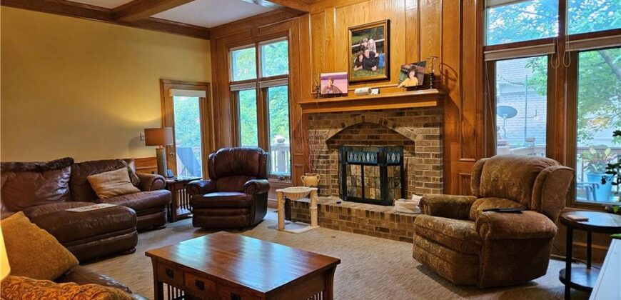 1509 Wynbrick Drive, Liberty, MO 64068