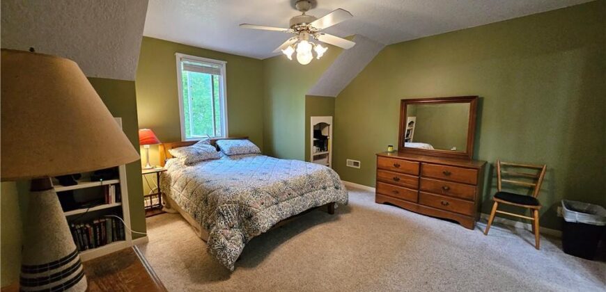 1509 Wynbrick Drive, Liberty, MO 64068