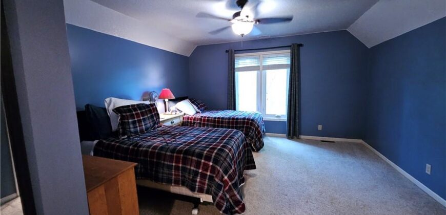 1509 Wynbrick Drive, Liberty, MO 64068
